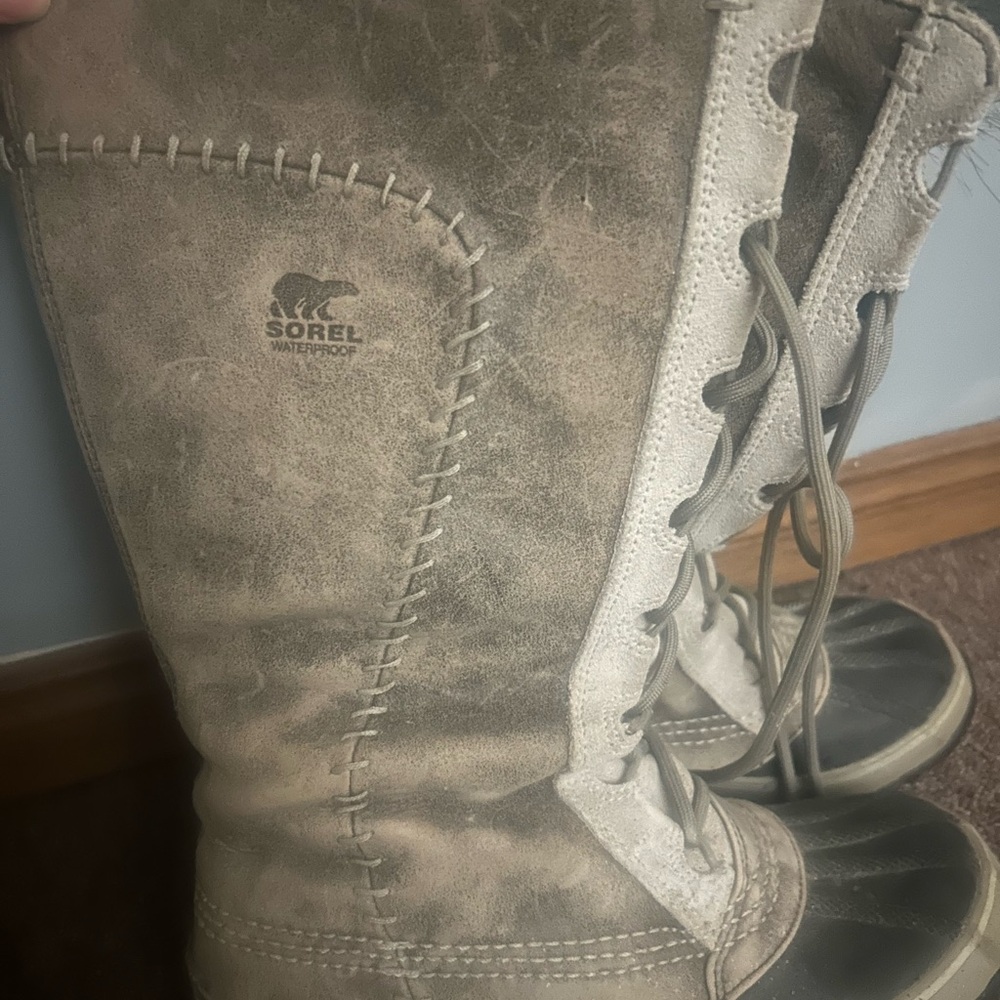Sorel Beige Lace-Up Boots